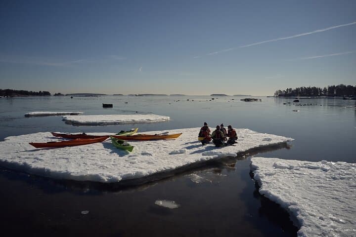 Winter kayaking in Eastern Helsinki archipelago 5