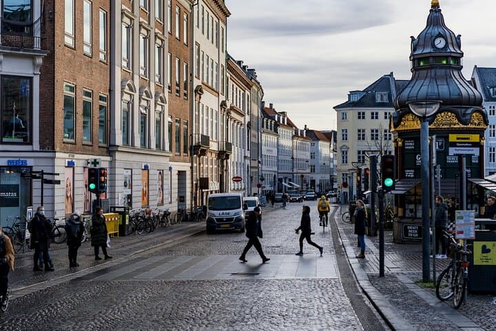 Copenhagen Hygge & Highlights Walking Tour with Local Guide 5
