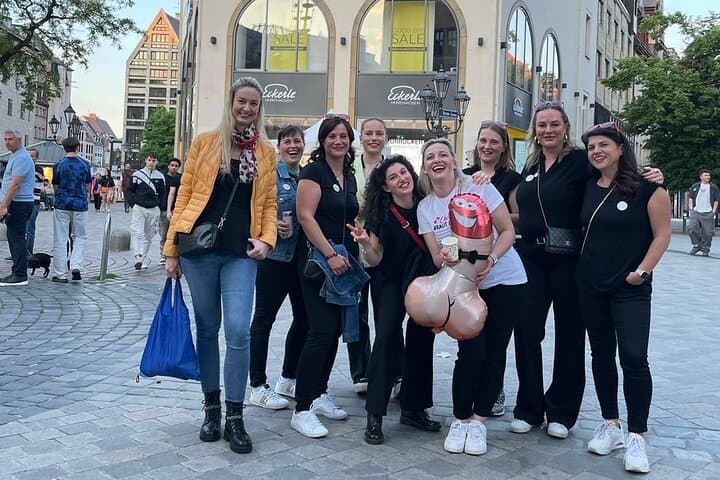 Nuremberg PubCrawl: 4 Venues, Welcome Shots + Club Entry 5