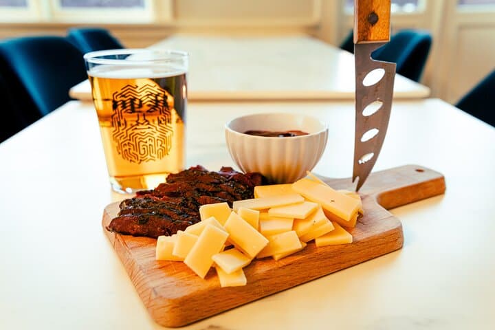 Reykjavík All In One Food Tour - Eat, Drink & Explore with Locals 5