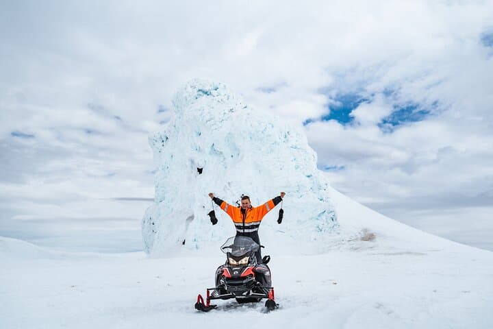 Highland Snowmobiling Tour in Southern Iceland 4