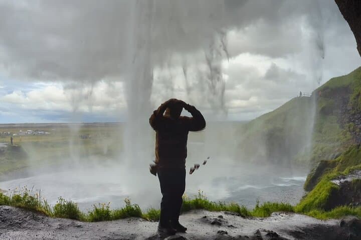 South Coast of Iceland - Discover Local Secrets 3