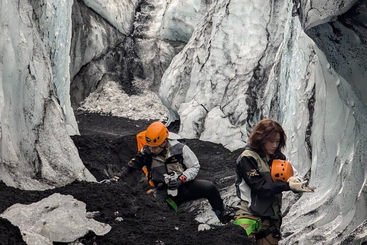 Private Glacier Hike on Sólheimajökull 5
