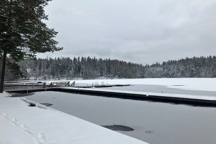 Traditional Smoke Sauna Experience and National Park Visit 3