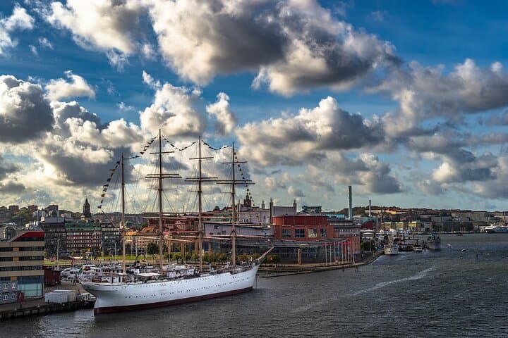 Explore Gothenburg in 60 minutes with a Local