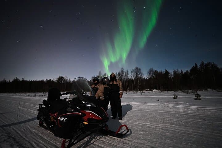 Arctic Aurora Chase by Snowmobile 2