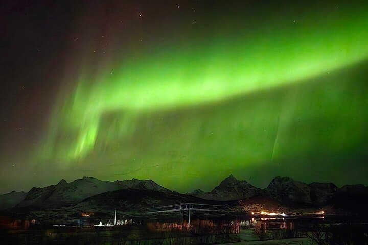Discover the Lofoten Islands in French. 3