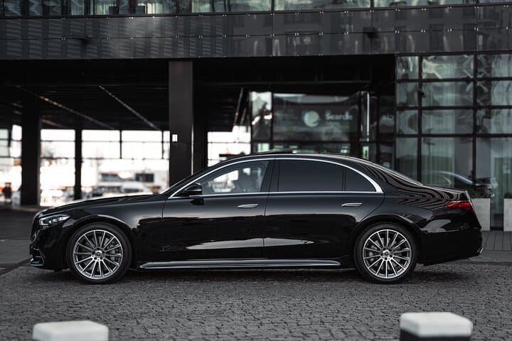 VIP Mercedes S Class Transfer from Gdansk Airport to Gdansk/Sopot 3