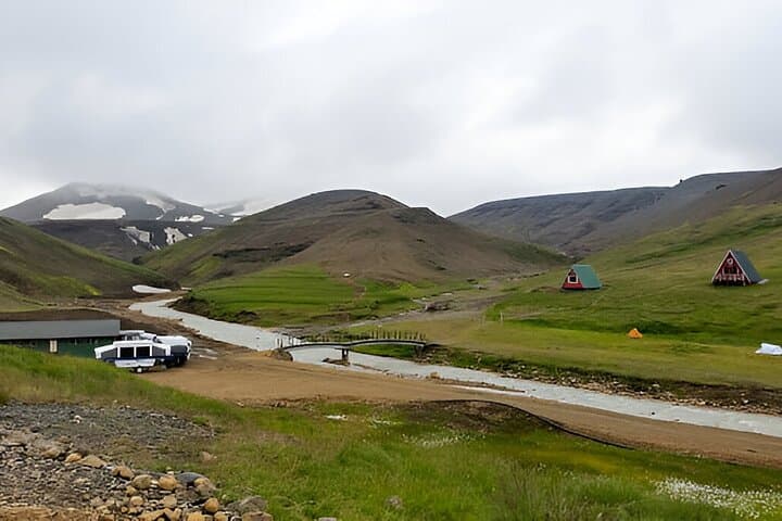 Highlands Bus Transfer: Landmannalaugar To Hella / Reykjavik 3