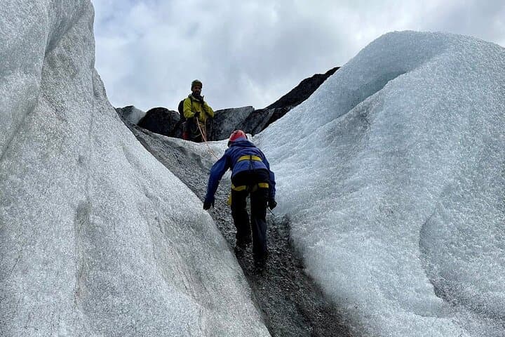 Glacier Adventure at Sólheimajökull 5