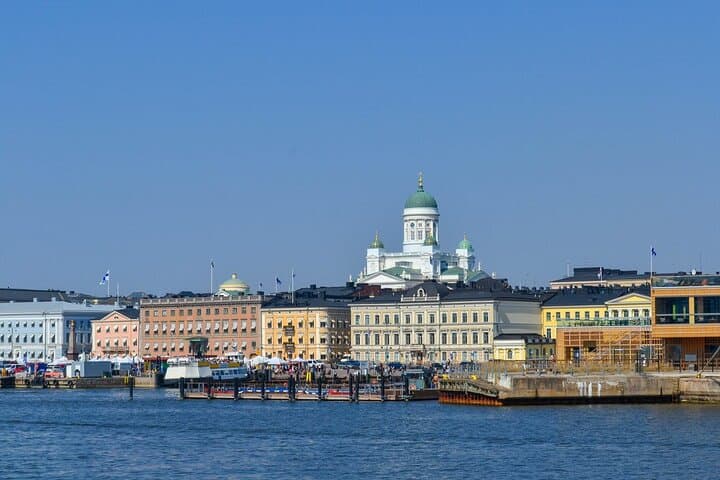 Helsinki & Suomenlinna: City Highlights Tour with Ferry Ride 4