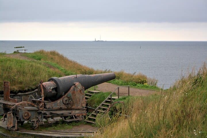 Helsinki & Suomenlinna: City Highlights Tour with Ferry Ride 5