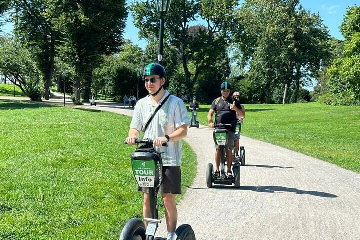 3 Hour Segway Tour in Dusseldorf 2