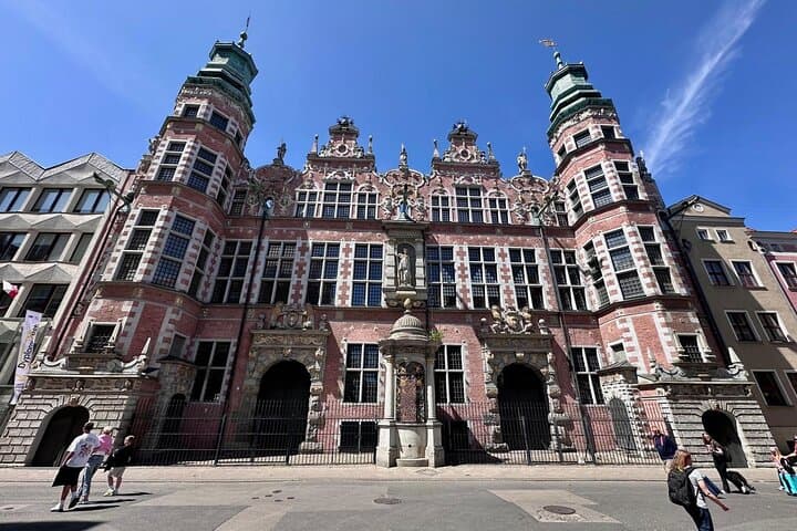 Private Walking Tour of Old Gdańsk with an architect-guide 4