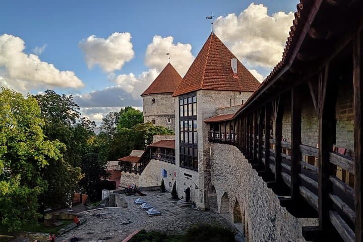 Tallinn Old Town Private Walking Tour with Native Estonian Guide 3