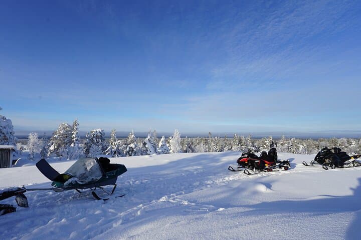 Snowmobile drive experience 5