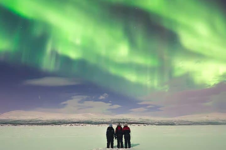 From Kiruna: Northern Lights Chase by Car 4
