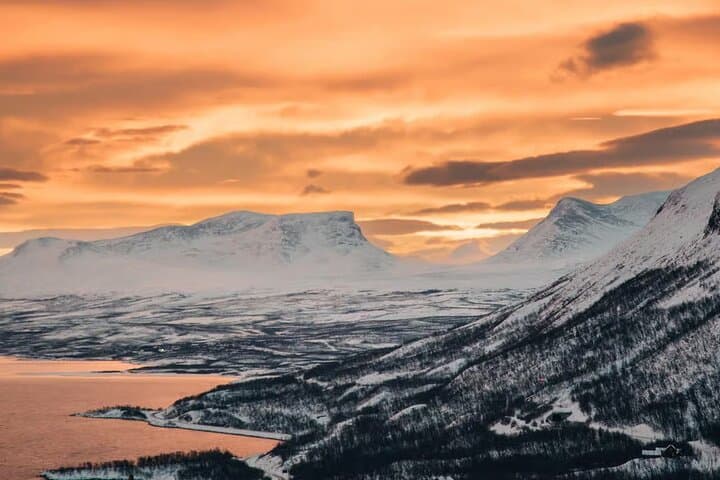 Abisko and Björkliden Day Trip From Kiruna with Lunch