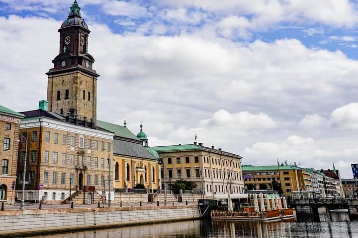 Gothenburg Private Walking Tour with a Local