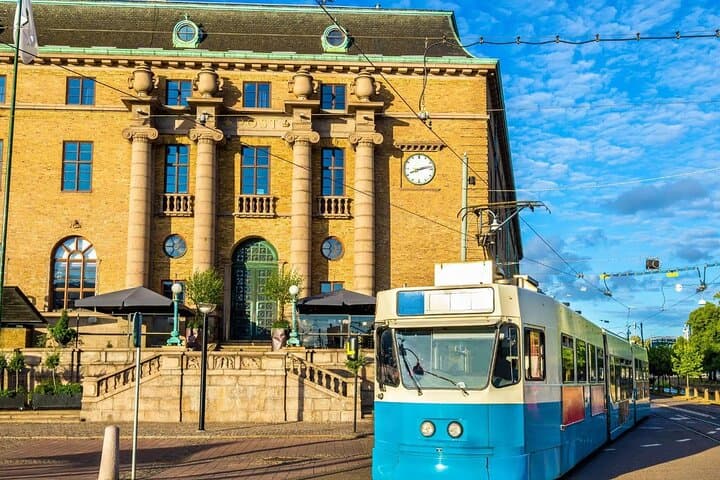Gothenburg Private Walking Tour with a Local 2