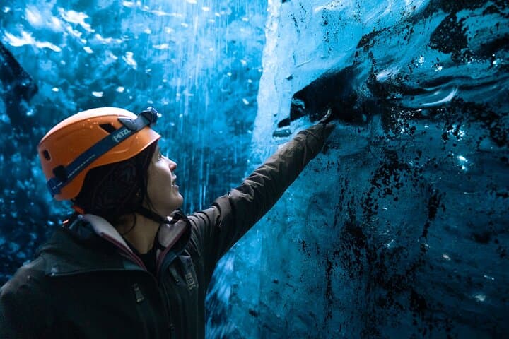 Sólheimajökull Blue Ice Cave & Glacier Walk 2