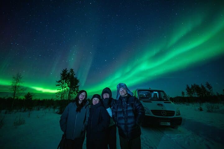 Rovaniemi Private Unlimited Range Northern Lights Hunt VIP Van 5