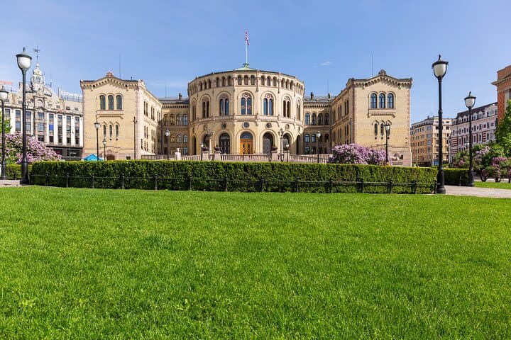 Best of Oslo: Small Group Walking Tour (Max 10, 3 Hours) 5