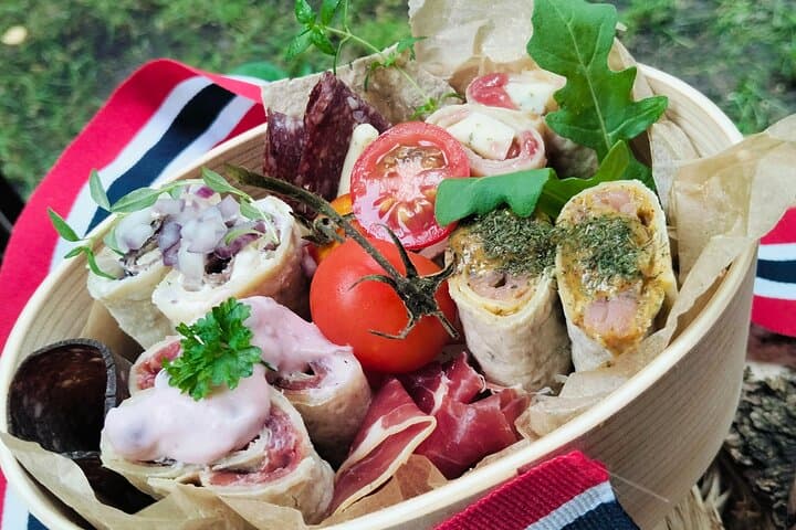 Oslo's Norwegian Food Tour: Local Chef & Forest Feast 3