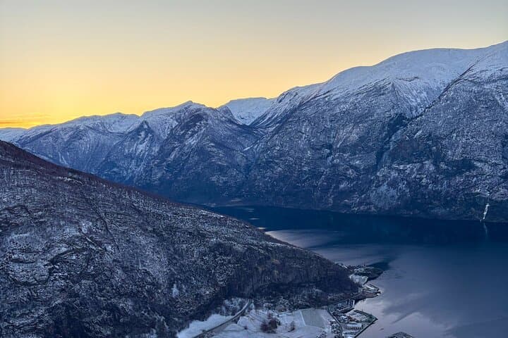 Winter Fjord Tour to Nærøyfjord, Flam and Stegastein from Bergen 3