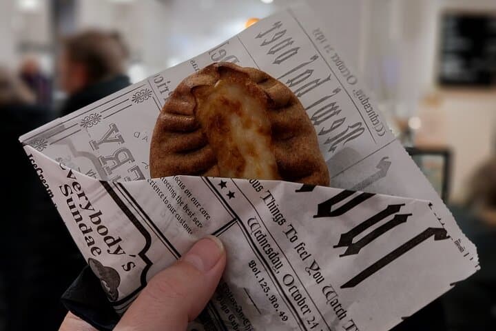 Helsinki Authentic Walking Food Tour with 8 Local Tastings 3