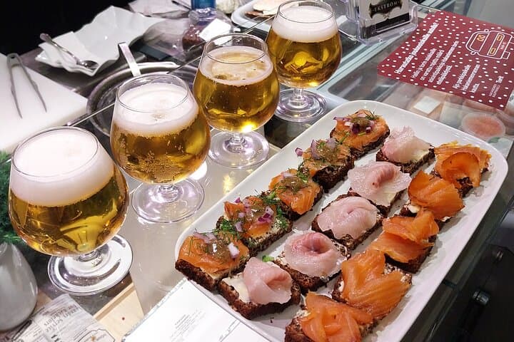 Helsinki Authentic Walking Food Tour with 8 Local Tastings 2