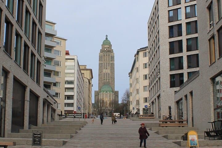 Helsinki Authentic Walking Food Tour with 8 Local Tastings 5