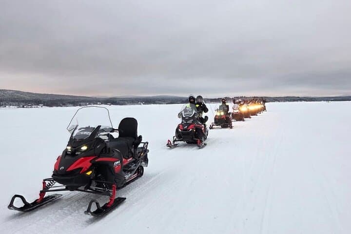 Snowmobile Adventure in Kiruna 3