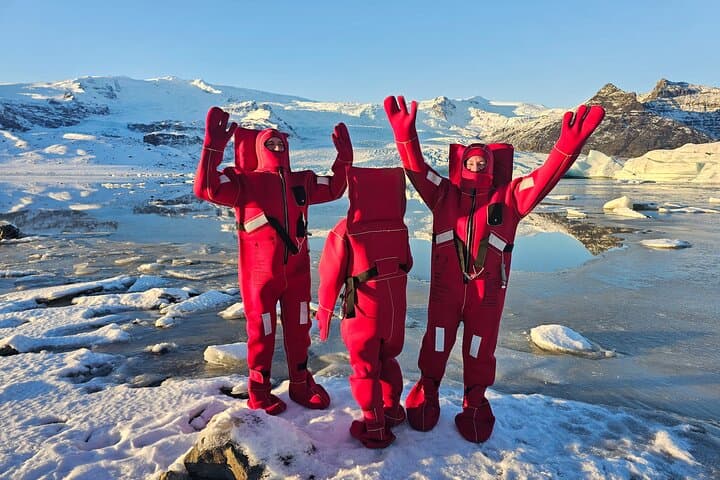 Fjallsárlón Glacier Lagoon Ice Floating Tour 3