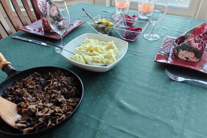 Authentic Lake Sauna and Reindeer Dinner with Locals 5