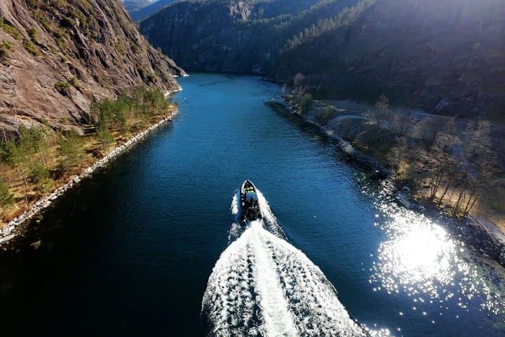 Bergen: Mostraumen Fjord Safari - by Premium RIB Boat 3