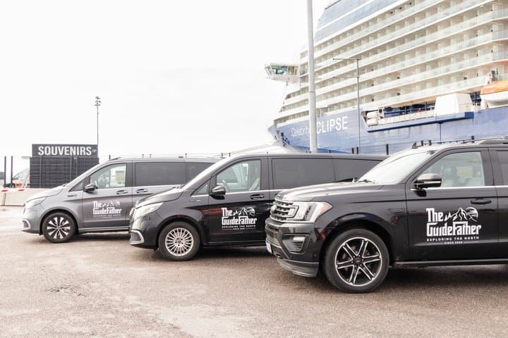 Nordic Luxe: Private VIP Transfer Helsinki 2